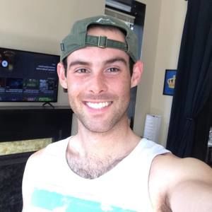 Meet your Posher, Ryan